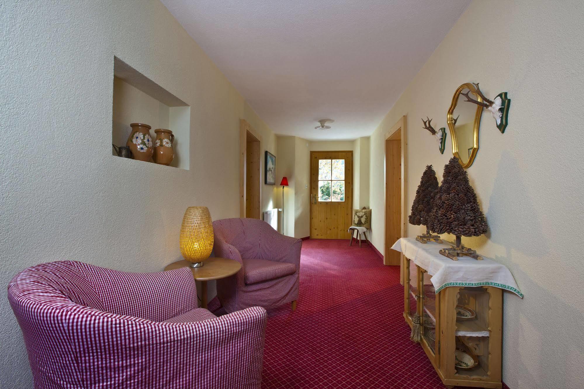 Urbanhof 3*